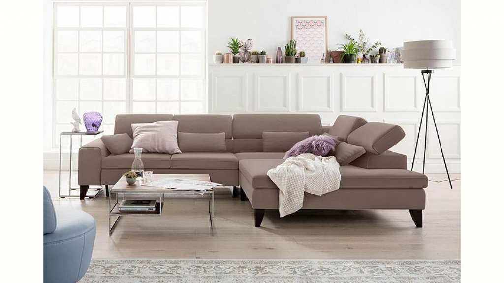 GALLERY M Ecksofa »Felicia«, mit Holzfuß, wahlweise mit manuellem oder motorischem Sitzvorzug