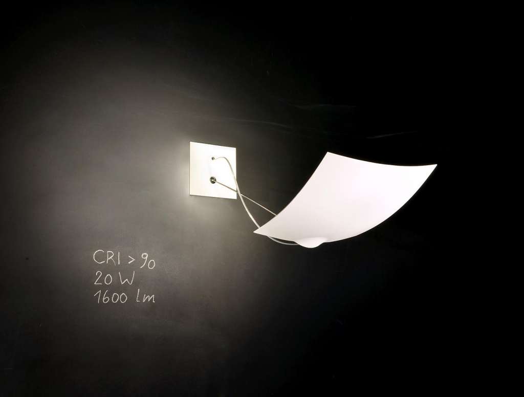 Ingo Maurer - 18 x 18 LED Wand-/Deckenleuchte - einflammig - indoor