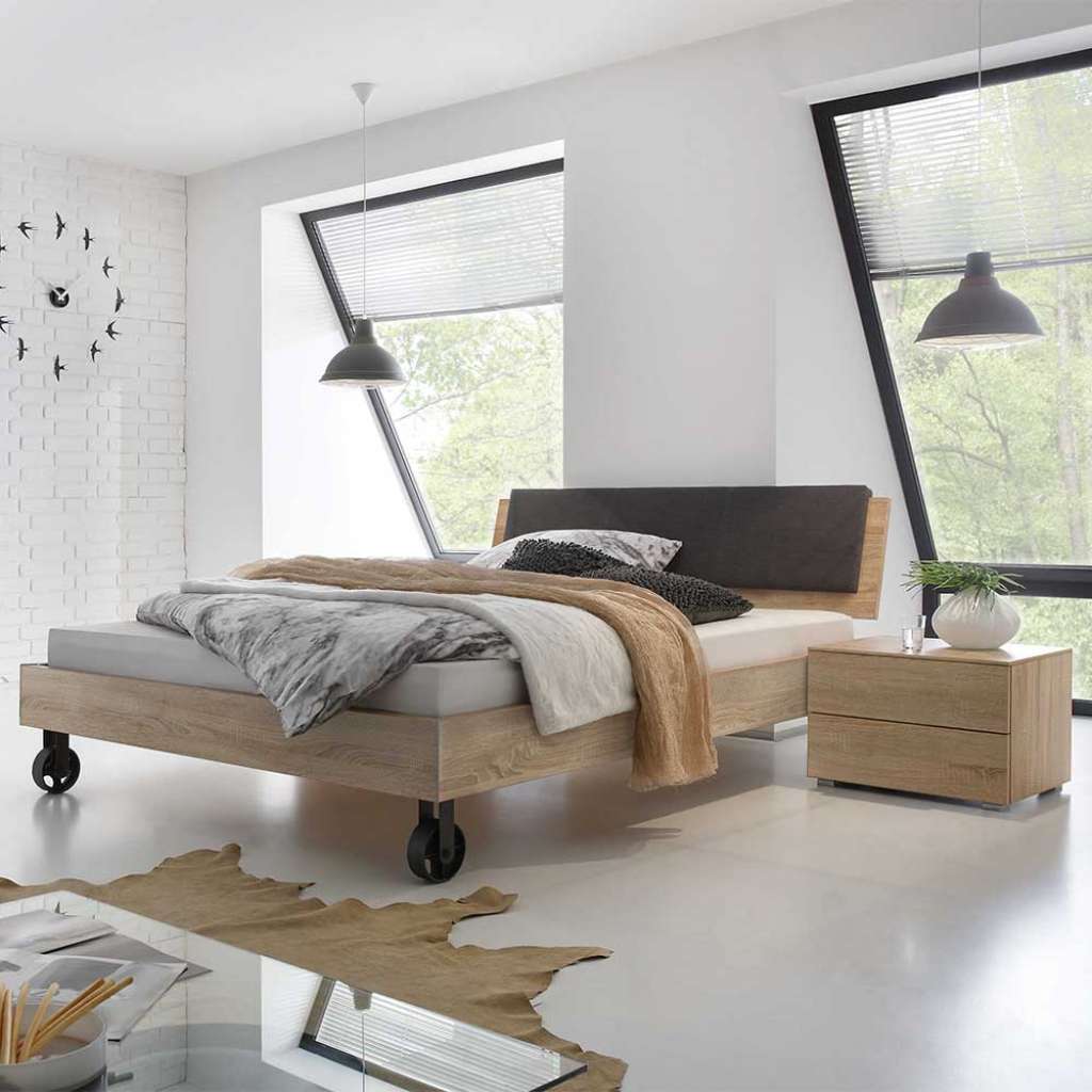 Doppelbett in Eiche Sägerau Rollen (3-teilig)