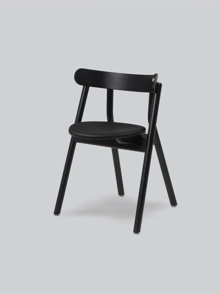 Northern - Oaki Stuhl - black oak - mit Polsterung - indoor