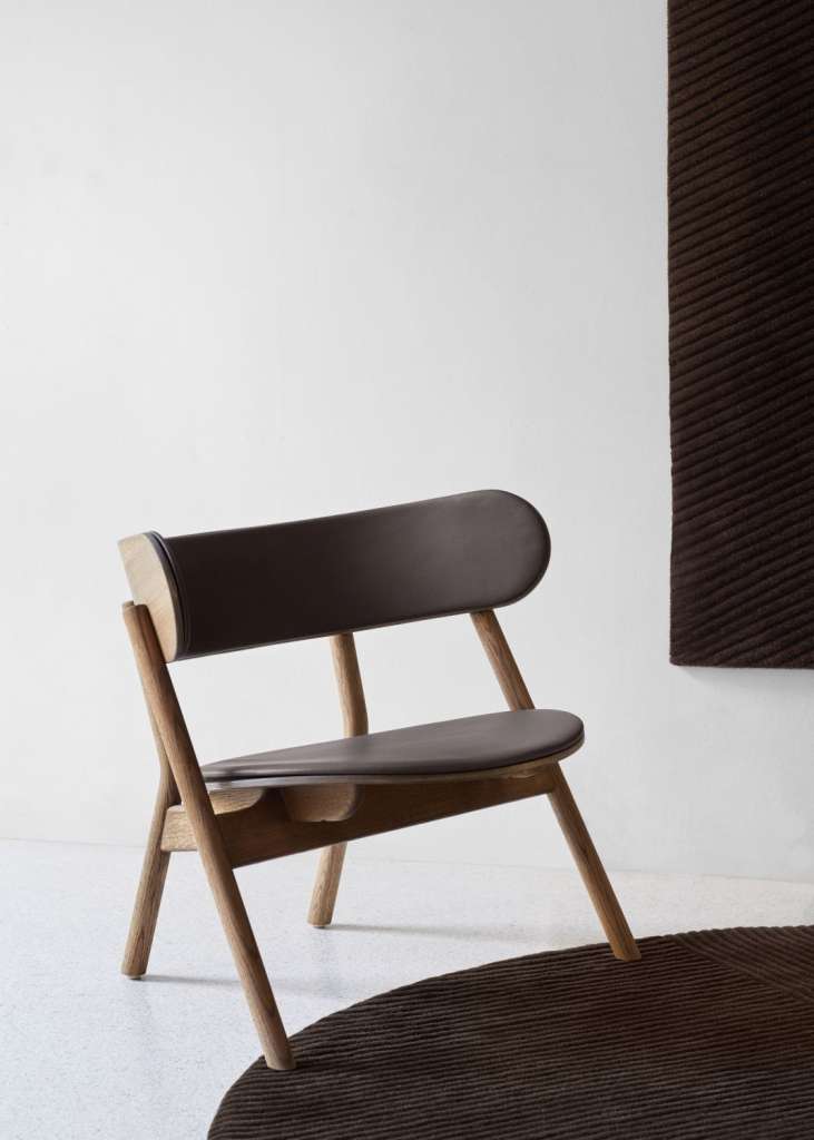 Northern - Oaki Lounge Stuhl - smoked oak - mit Polsterung Sitz und Lehne - indoor