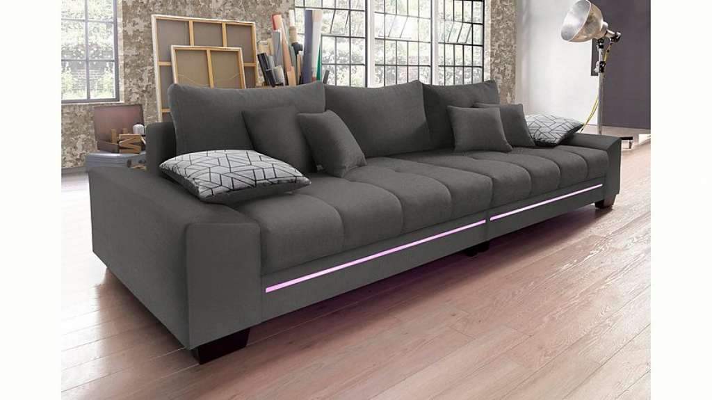 Nova Via Big-Sofa, wahlweise mit Kaltschaum (140kg Belastung/Sitz), mit RGB-LED-Beleuchtung und Bluetooth-Soundsystem