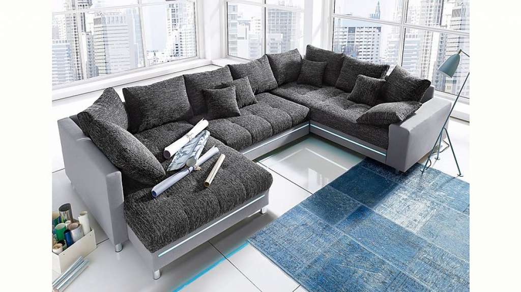 Nova Via Wohnlandschaft, wahlweise mit Kaltschaum (140kg Belastung/Sitz) und RGB-LED-Beleuchtung