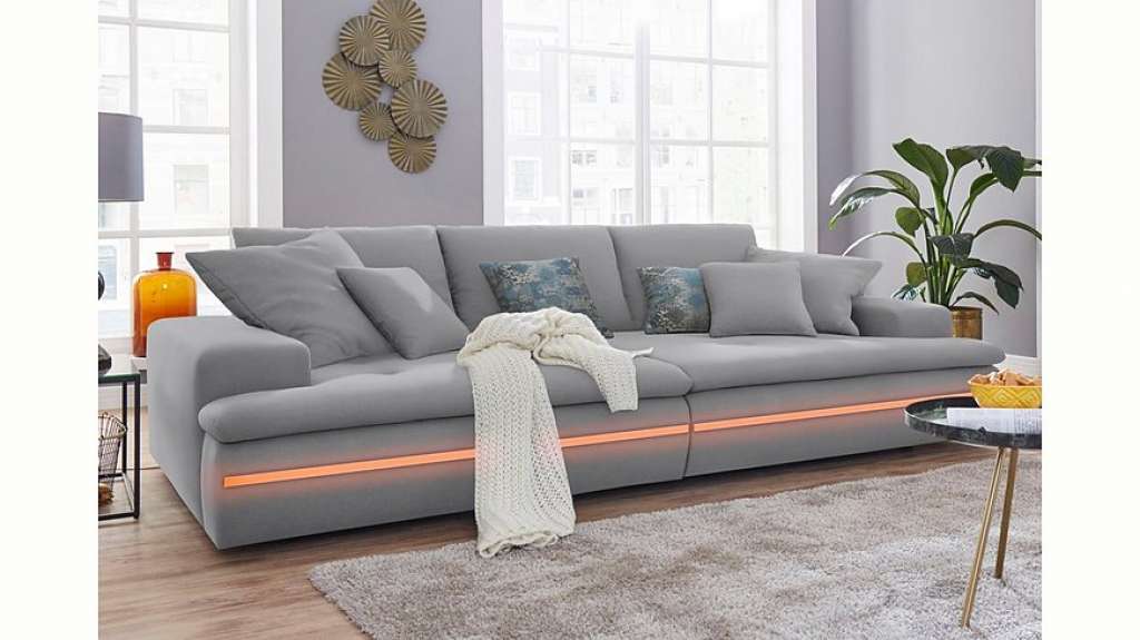 Nova Via Big-Sofa, wahlweise mit Kaltschaum (140kg Belastung/Sitz) und RGB-LED-Beleuchtung