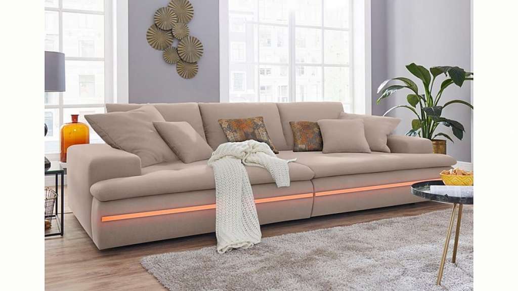 Nova Via Big-Sofa, wahlweise mit Kaltschaum (140kg Belastung/Sitz) und RGB-LED-Beleuchtung