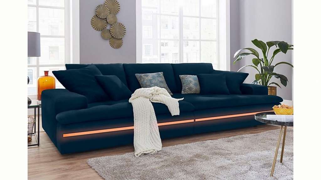 Nova Via Big-Sofa, wahlweise mit Kaltschaum (140kg Belastung/Sitz) und RGB-LED-Beleuchtung