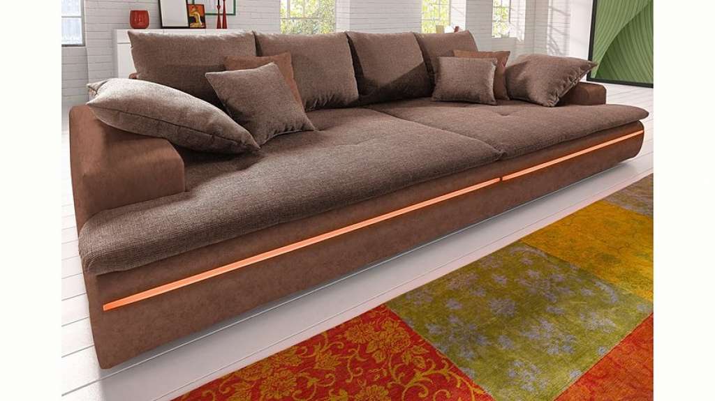 Nova Via Big-Sofa, wahlweise mit Kaltschaum (140kg Belastung/Sitz) und RGB-LED-Beleuchtung