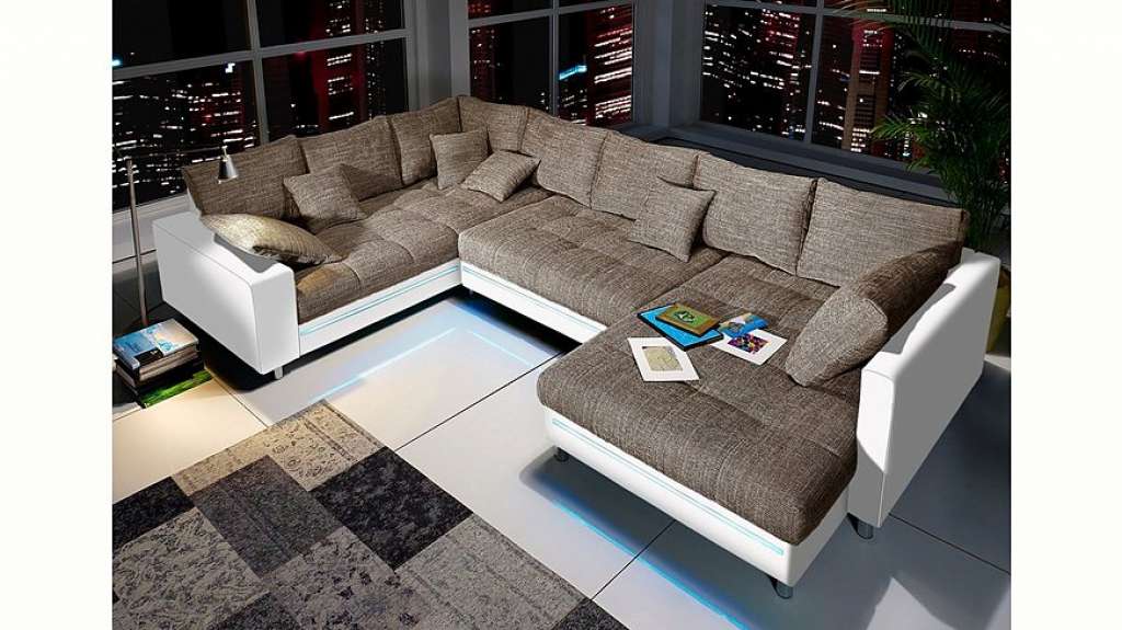 Nova Via Wohnlandschaft, wahlweise mit Kaltschaum (140kg Belastung/Sitz) und RGB-LED-Beleuchtung