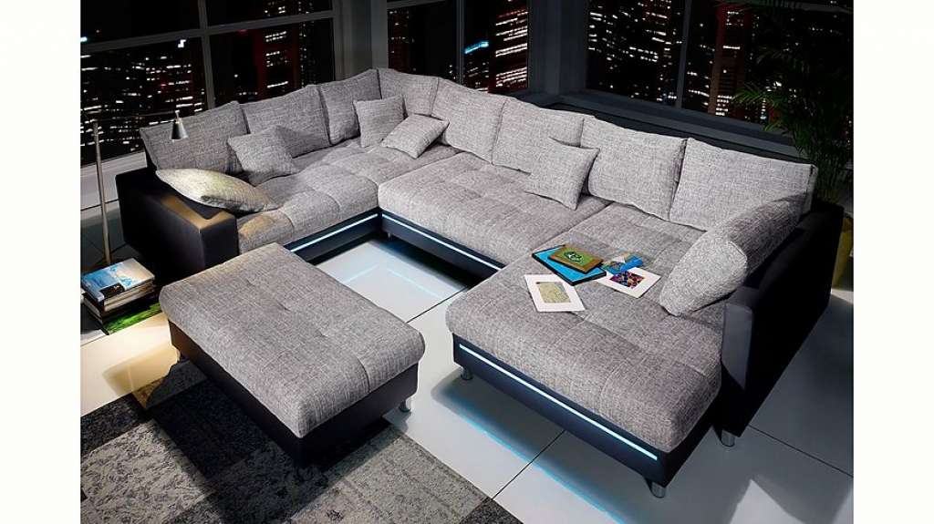 Nova Via Wohnlandschaft, wahlweise mit Kaltschaum (140kg Belastung/Sitz) und RGB-LED-Beleuchtung