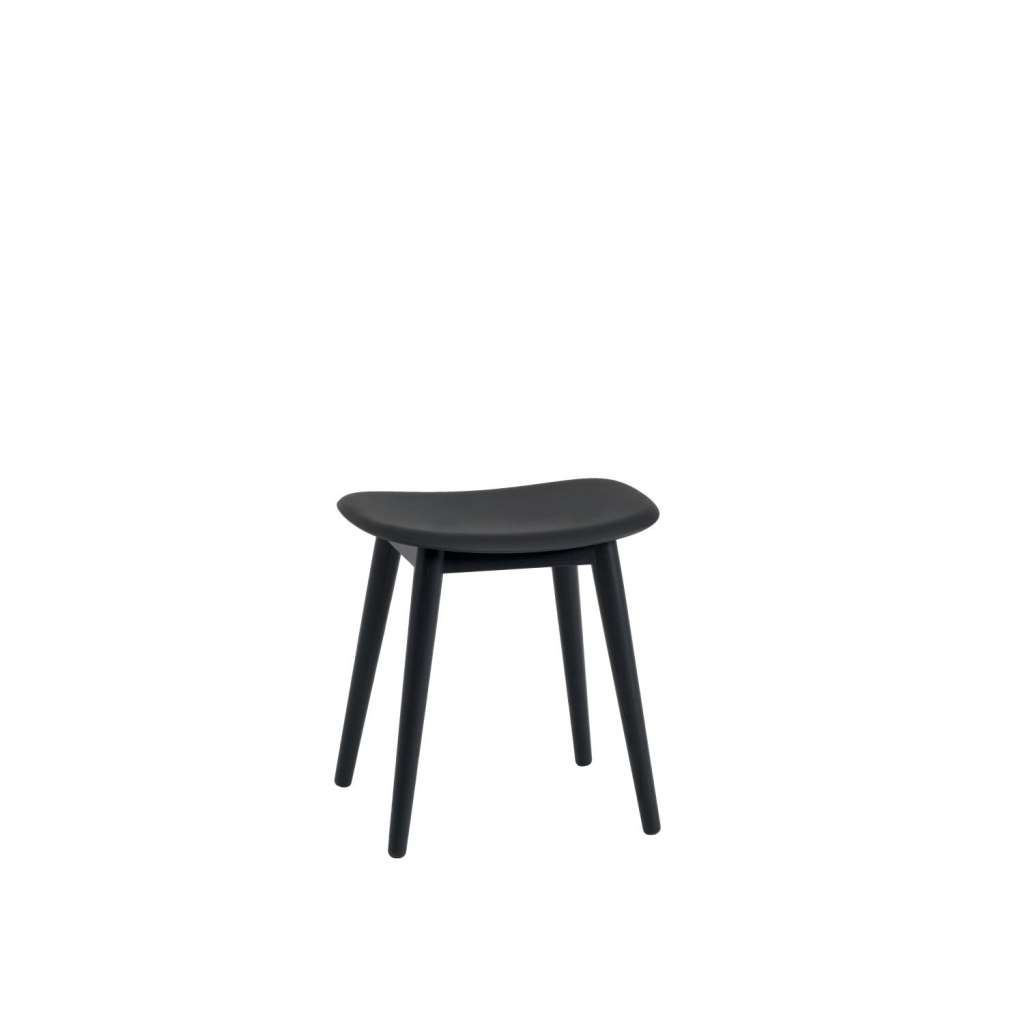 Muuto - Fiber Hocker Holzgestell - black - indoor