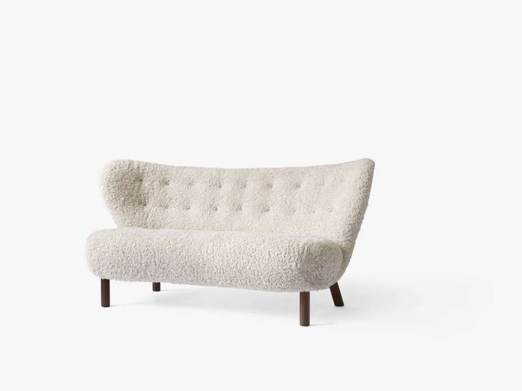andTRADITION - Little Petra VB2 Sofa - Sheepskin Moonlight - Gestell Walnut - indoor
