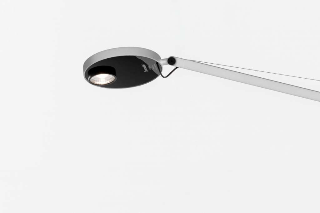 Artemide - Demetra Professional Reading Stehleuchte - weiß - mit Anwesenheitssensor - indoor