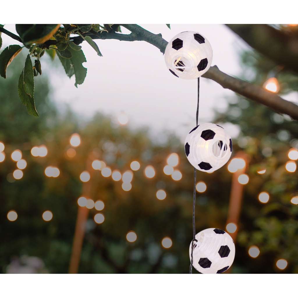 home24 Lichterkette Fußball