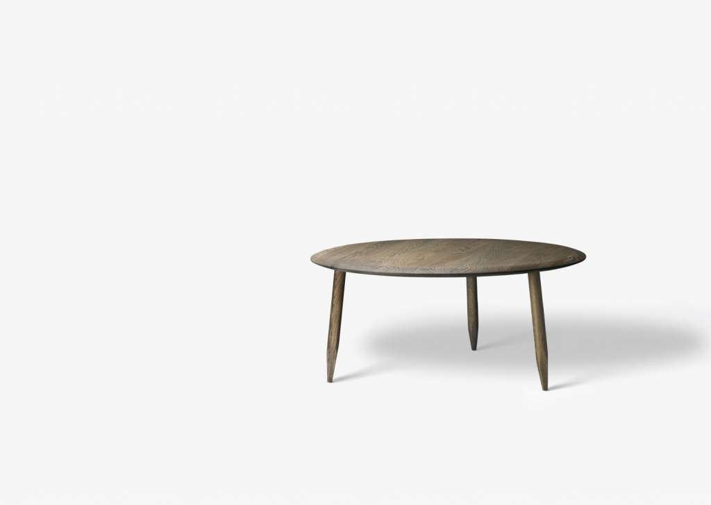 andTRADITION - Hoof Beistelltisch - Smoked Oiled Oak - Ø90 cm - indoor