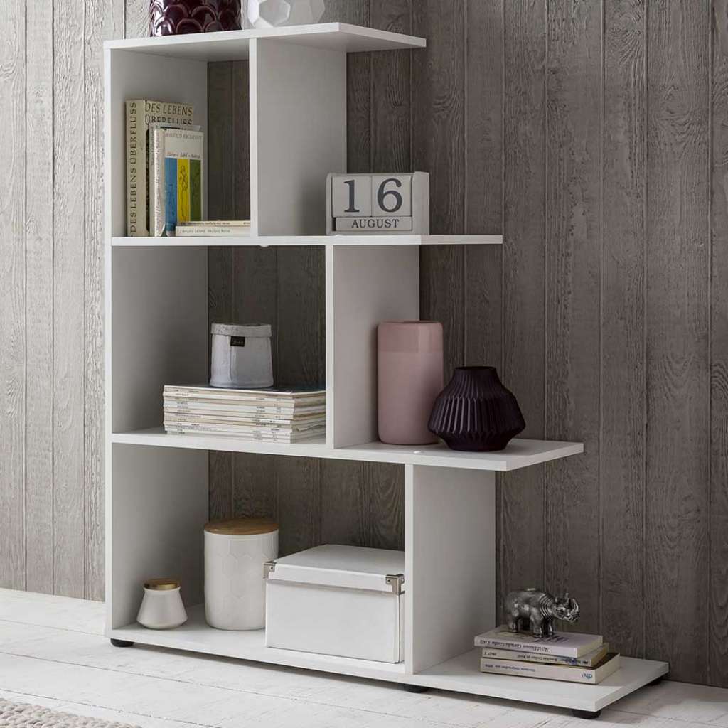 Treppenregal in Weiß modern