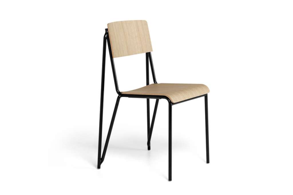 HAY - Petit Standard Stuhl - Schale Eichenfurnier lackiert - Gestell schwarz - indoor