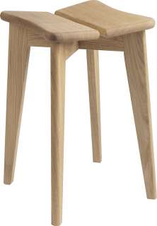 Gubi - Trèfle Hocker - oak oiled - indoor