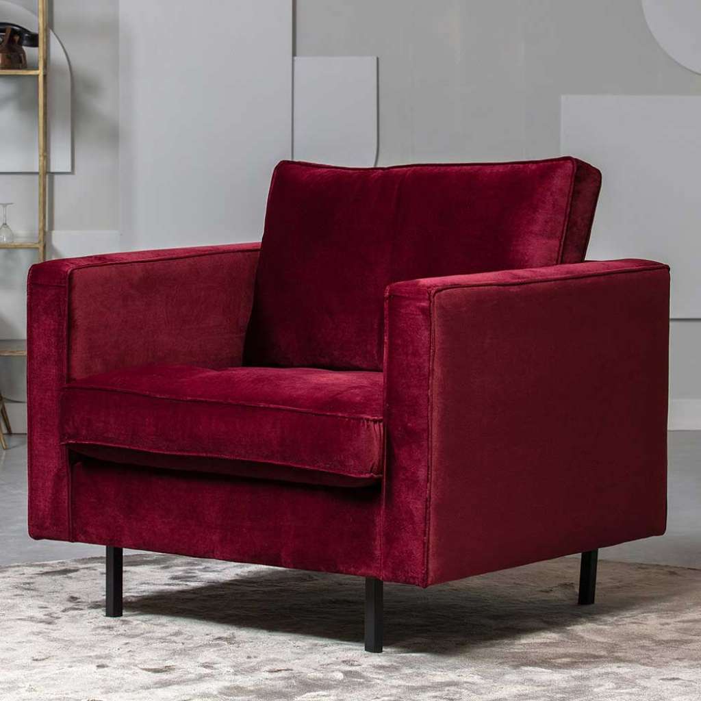 Roter Seessel mit Samtbezug Retro Design