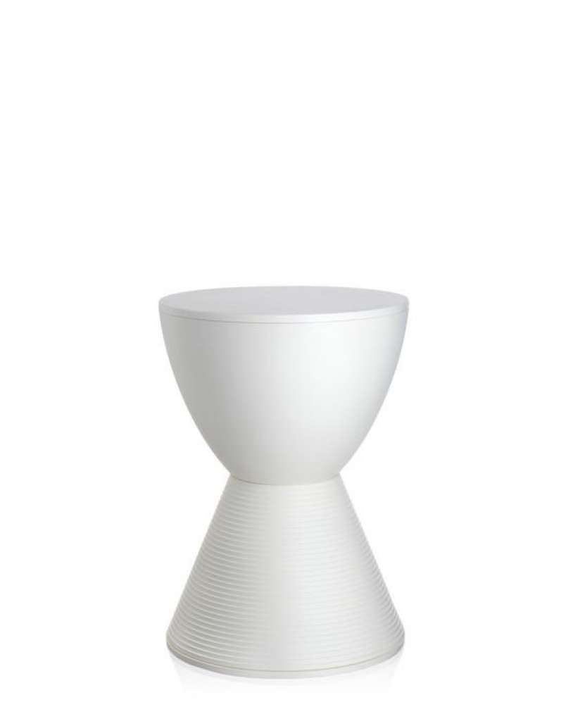 Kartell - Prince AHA Hocker  - wachsweiß - indoor
