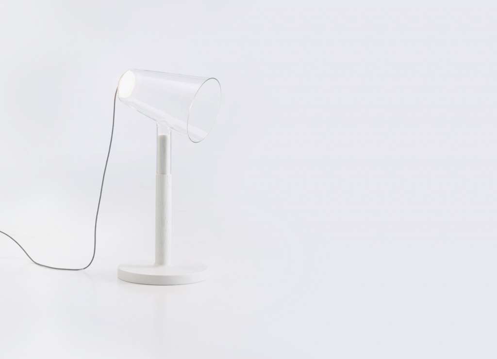 PER/USE - The Siblings Tischleuchte L - eiche weiss - indoor