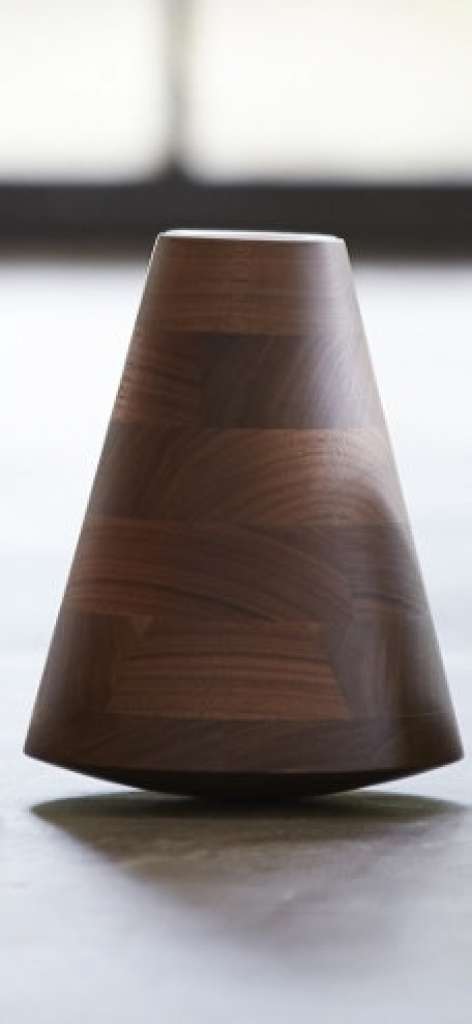 PER/USE - Etna Vase mittel - walnuss - weiß - indoor