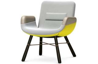 Vitra - East River Chair Sessel - light, Esche dunkel - indoor