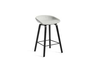 HAY - About A Stool AAS 33 - Kvadrat Divina Melange 120 - Eiche schwarz gebeizt - Fußbank schwarz - Sitzhöhe 75 cm - indoor