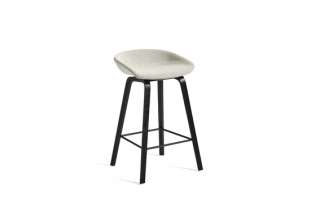 HAY - About A Stool AAS 33 - HAYKvadratCoda100 - Eiche schwarz gebeizt - Fußbank schwarz - Sitzhöhe 75 cm - indoor