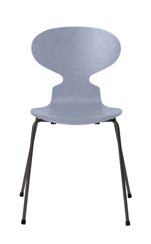 Fritz Hansen - Ant Stuhl - lavender blue  - gefärbte Esche - Chrom Gestell - indoor