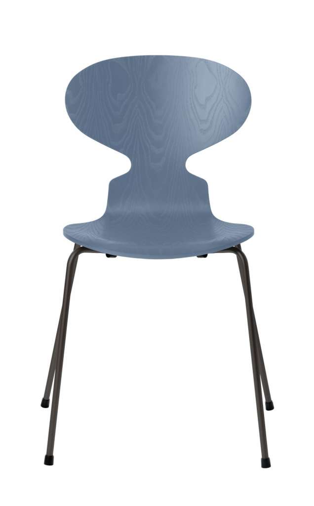 Fritz Hansen - Ant Stuhl - dusk blue  - gefärbte Esche - Chrom Gestell - indoor