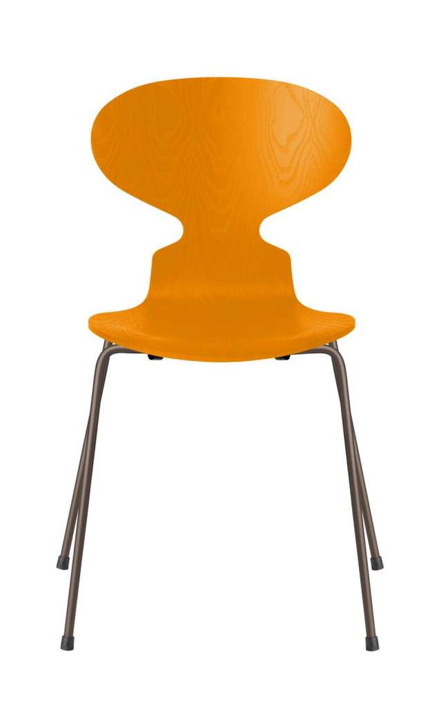 Fritz Hansen - Ant Stuhl - burnt yellow  - gefärbte Esche - Chrom Gestell - indoor