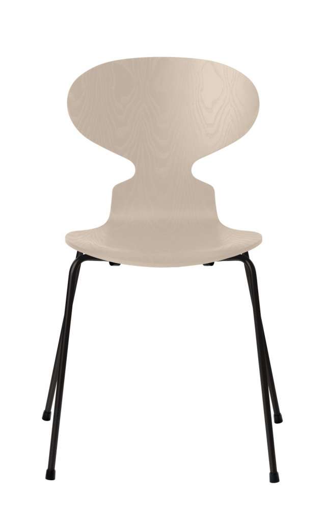 Fritz Hansen - Ant Stuhl - light beige - gefärbte Esche - Chrom Gestell - indoor