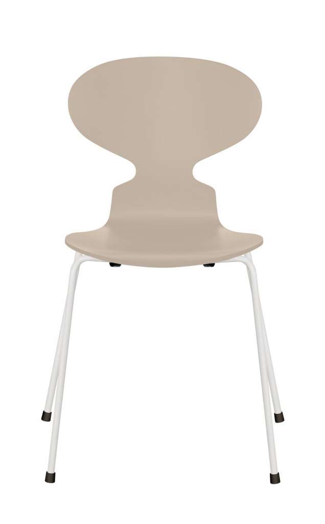 Fritz Hansen - Ant Stuhl - light beige - gefärbte Esche - Chrom Gestell - indoor