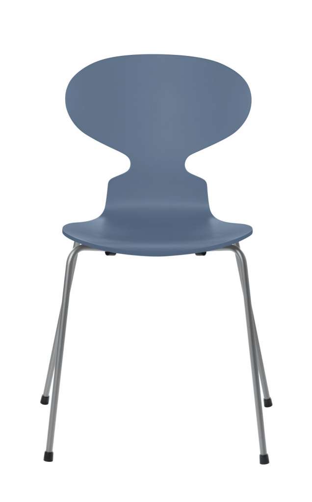 Fritz Hansen - Ant Stuhl - dusk blue  - gefärbte Esche - Chrom Gestell - indoor