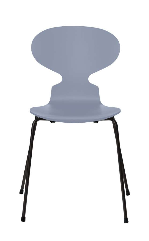 Fritz Hansen - Ant Stuhl - lavender blue  - gefärbte Esche - Chrom Gestell - indoor