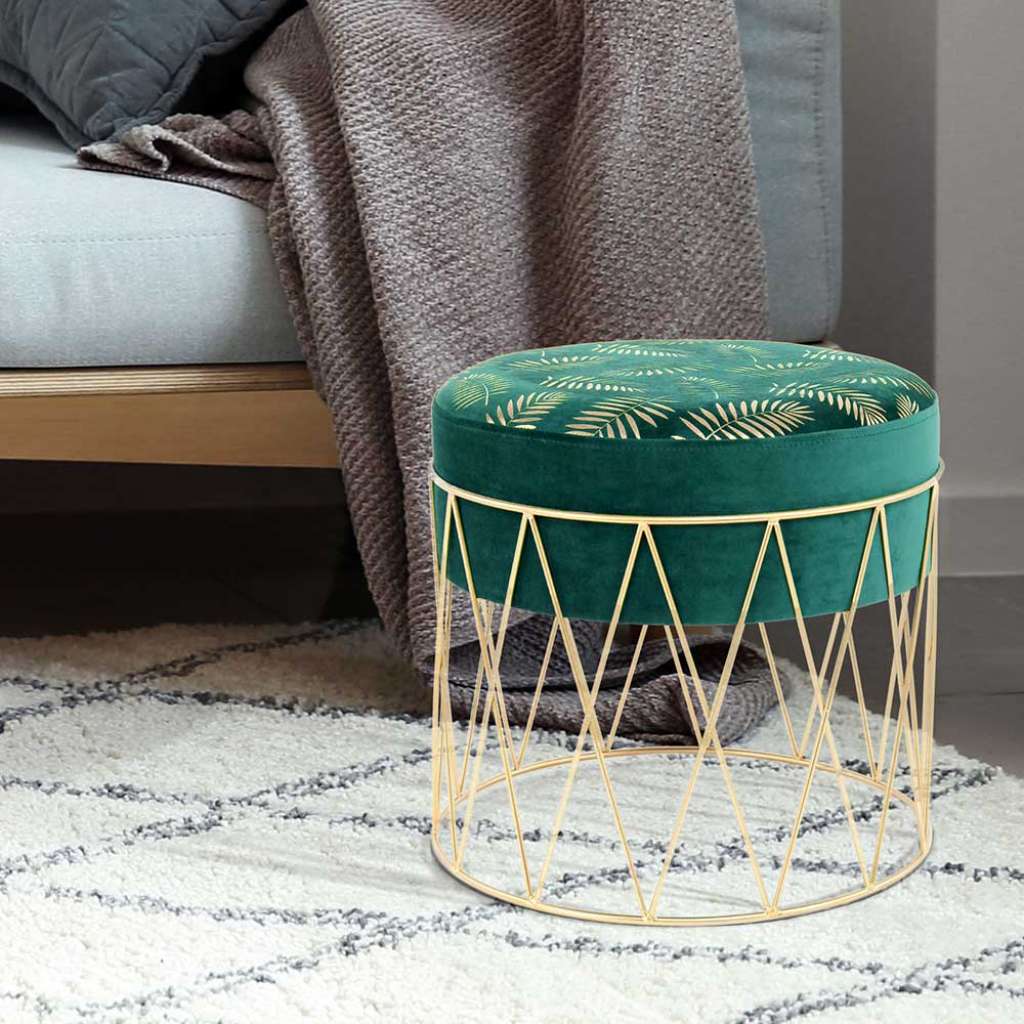 Samt Hocker in Grün orientalisch gemustert