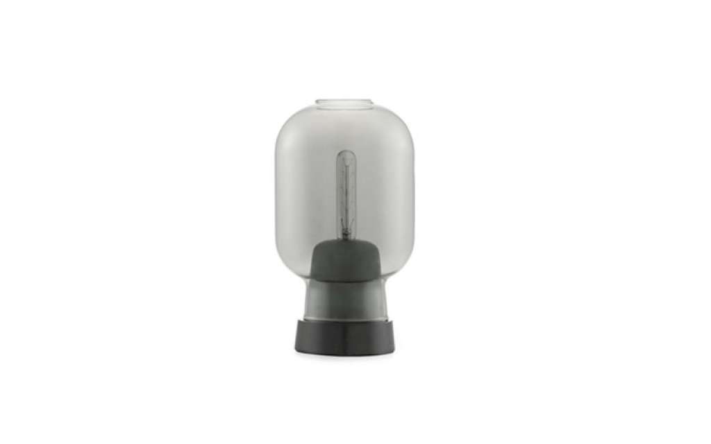 Normann Copenhagen - Amp Tischleuchte - smoke/schwarz - indoor