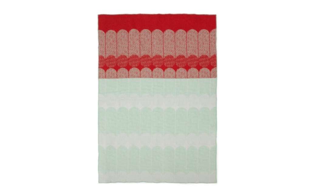 Normann Copenhagen - Ekko Wolldecke - himbeere/mint - indoor