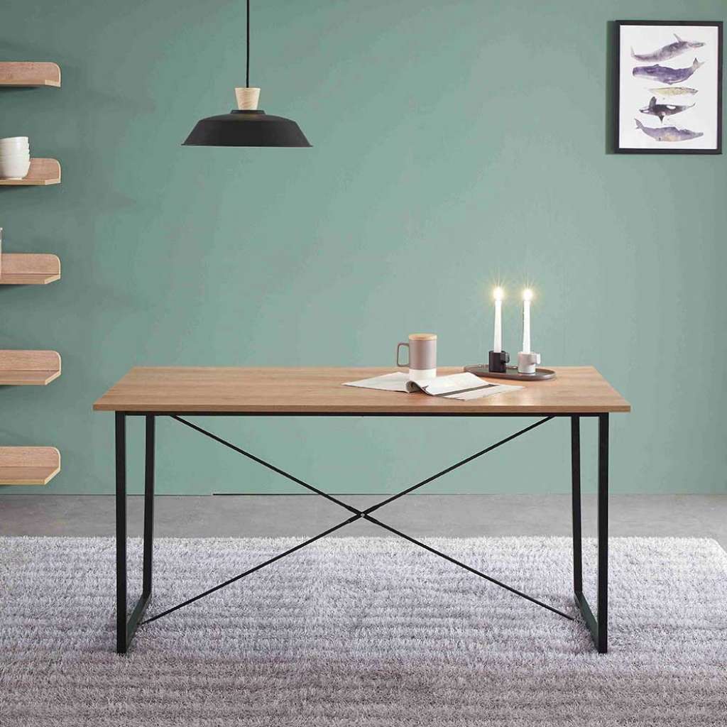 Esszimmer Tisch in Akaziefarben und Schwarz 140 cm breit