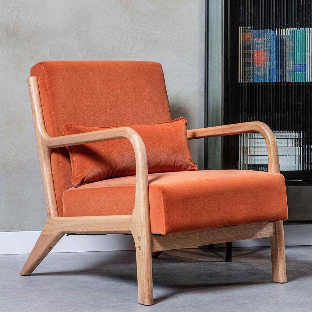 Einzelsessel in Orange Samt 4-Fuß Gestell aus Holz