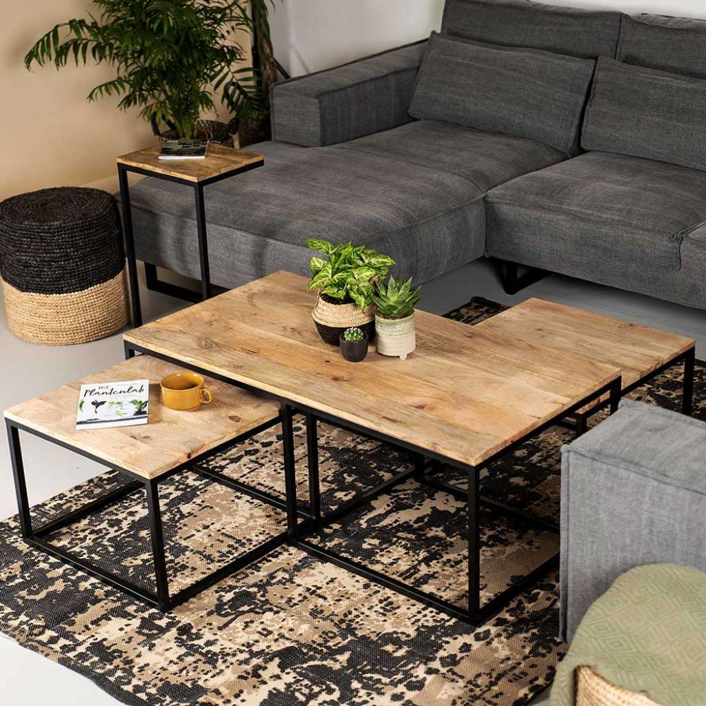 Sofatisch Set aus Mangobaum Massivholz und Eisen Bügelgestell (3-teilig)