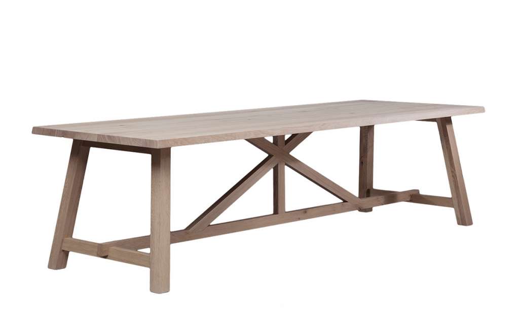 Janua - BC 02 Tisch - europ. Nussbaum, geölt - 240x90 - indoor