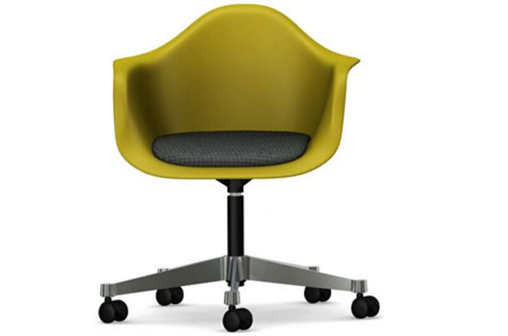 Vitra - Eames Plastic Armchair PACC mit Sitzpolster - Schale senf, Bezug dunkelgrau - indoor
