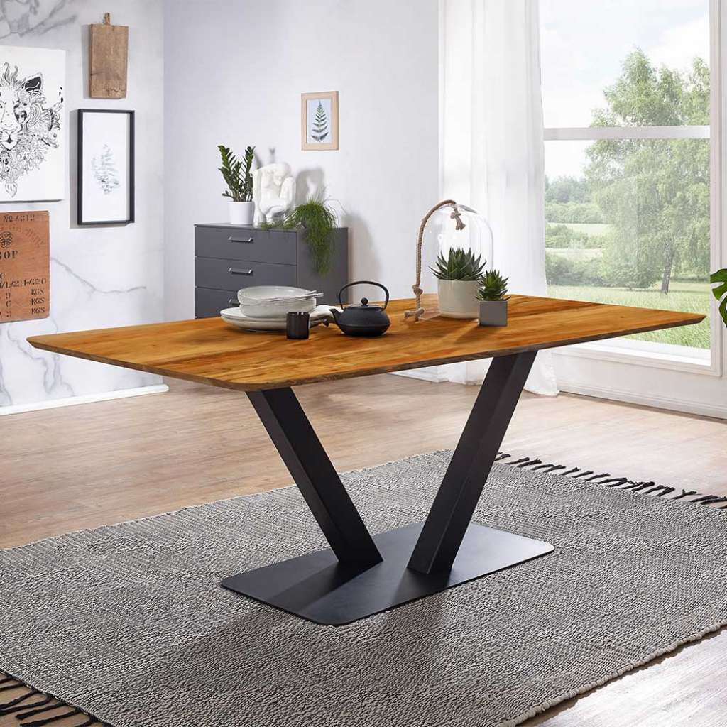 Esstisch aus Akazie Massivholz und Metall Y-Fußgestell