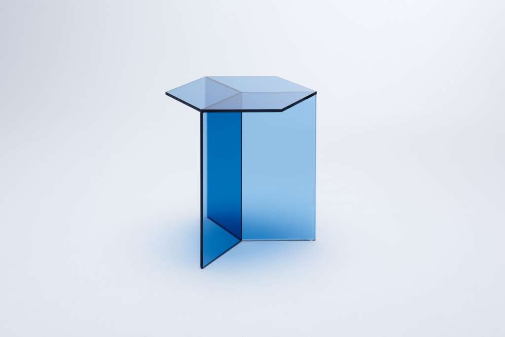 NEO/CRAFT - Isom Square Beistelltisch Tall - blau - indoor