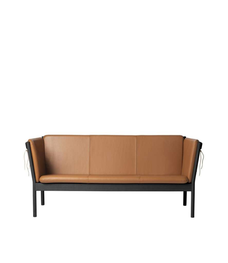 FDB Møbler - J149 Sofa - 3 Sitzer - Eiche schwarz - cognac - indoor