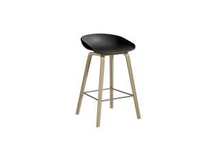 HAY - About a Stool AAS 32 - schwarz - 75 cm - waterbased laque - Fußbank schwarz - indoor