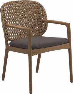Gloster - Kay Armlehnstuhl - Geflecht: Harvest - Kissen:  - Robben Charcoal - outdoor