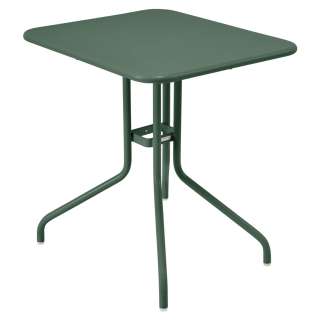 Fermob - Pétale Tisch - 02 Zederngrün matt - 60 x 70 cm - outdoor