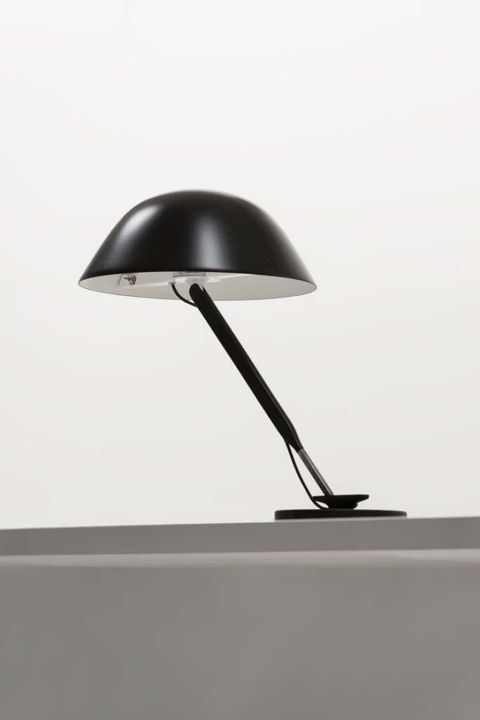 Wästberg - Sempé w103 Tischleuchte - schwarz - indoor